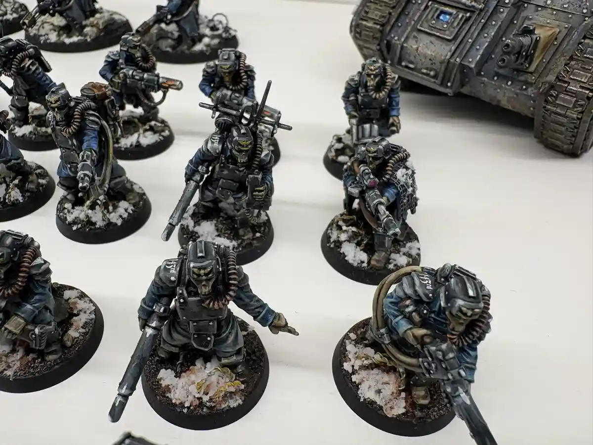 Transforming the Grenadier: A Tiny Legends Conversion.
