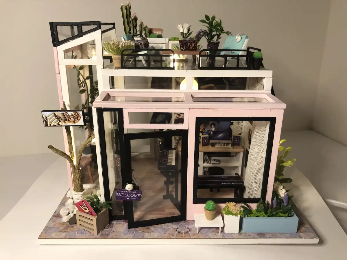 Explore the Charm of a Miniature Music Studio with Unique Custom Touches