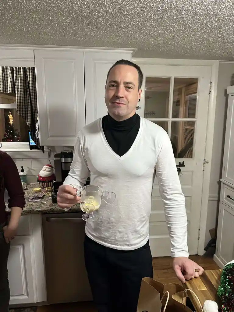 Sending Merry Christmas Wishes from Uncle Eddie!