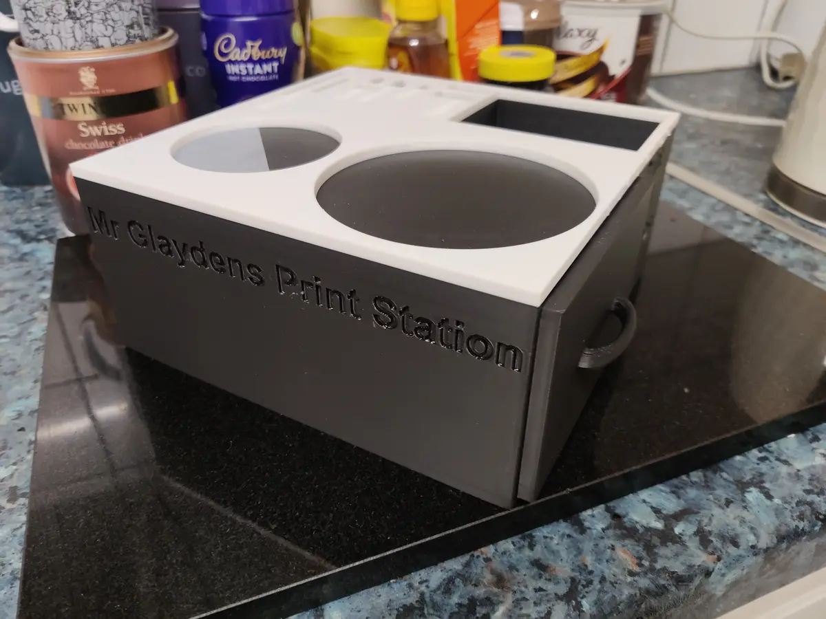 Crafting a Handy Tool Station for My 3D Printer Essentials