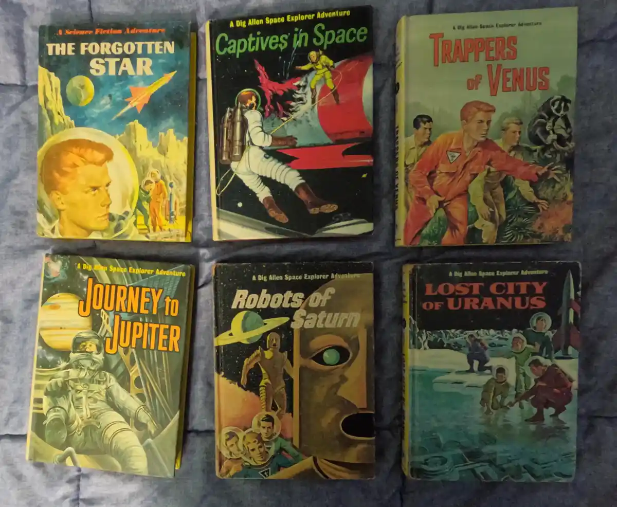 Six vintage science fiction paperback books by Dig Allen, titled 'The Forgotten Star,' 'Captives in Space,' 'Trappers of…