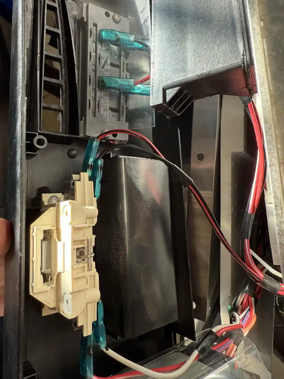 The Dangers of Burnt Wires: A Shocking Reality