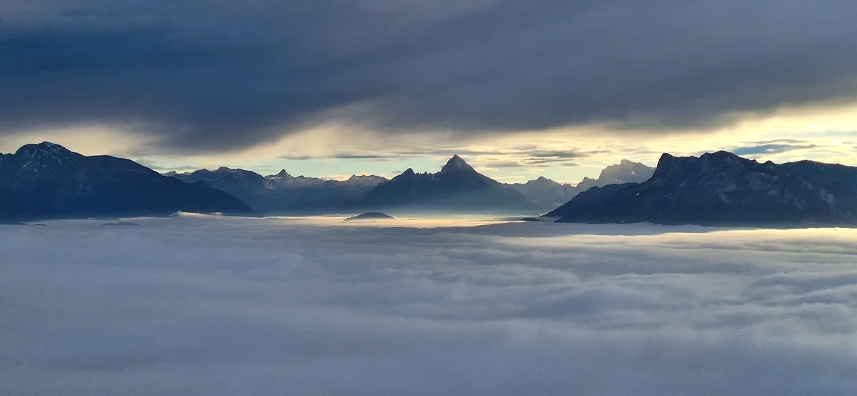 The Enigmatic Salzburg Fog Blanketing the Valley