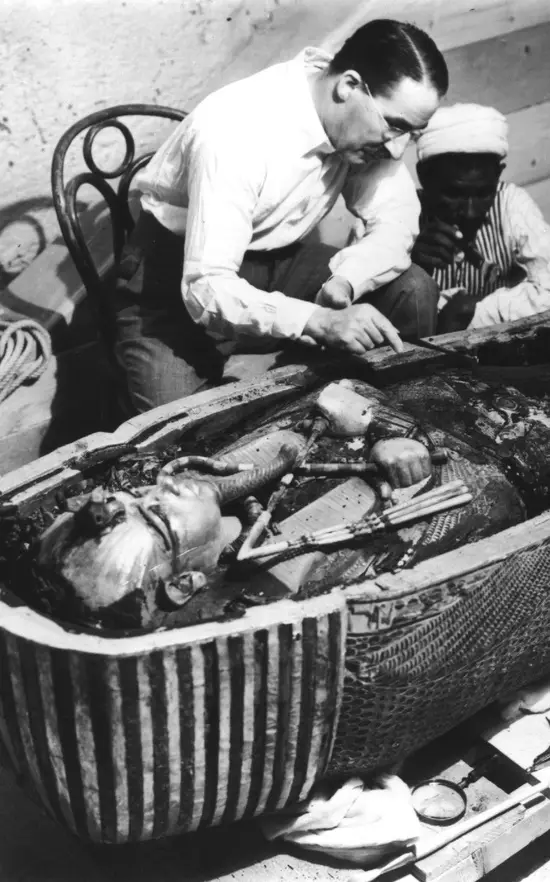 Howard Carter unveils King Tutankhamun's Sarcophagus in 1924.