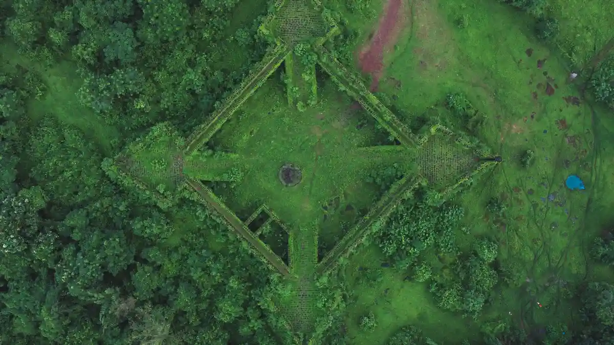 In the heart of India's Goa, a tiny state with a rich Portuguese history, lies Corjuem Fort. Built in 1705 to maintain…