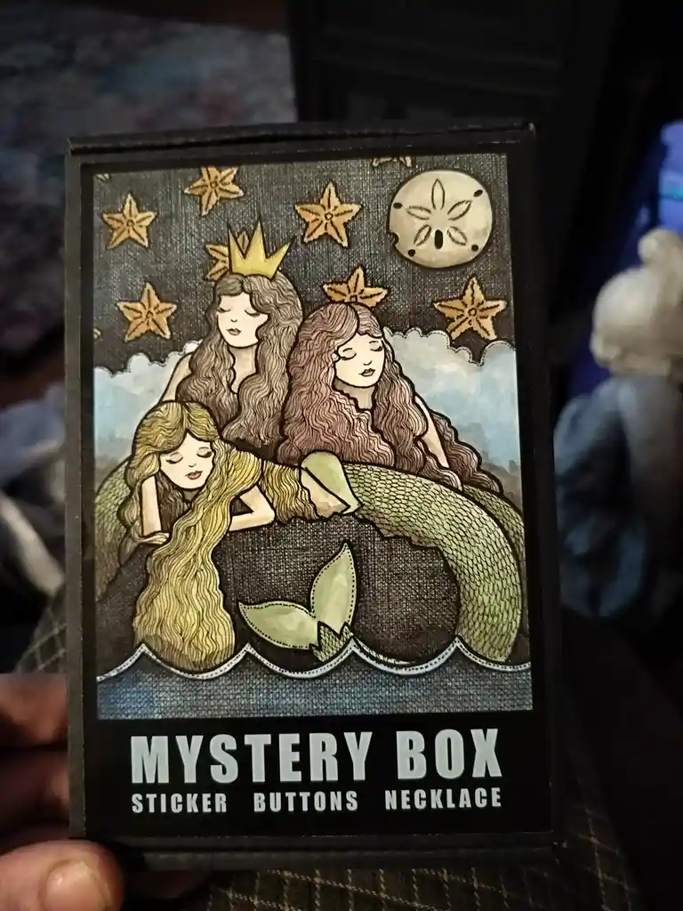 Unboxing the Mystery Box from @Patricbates at Last!