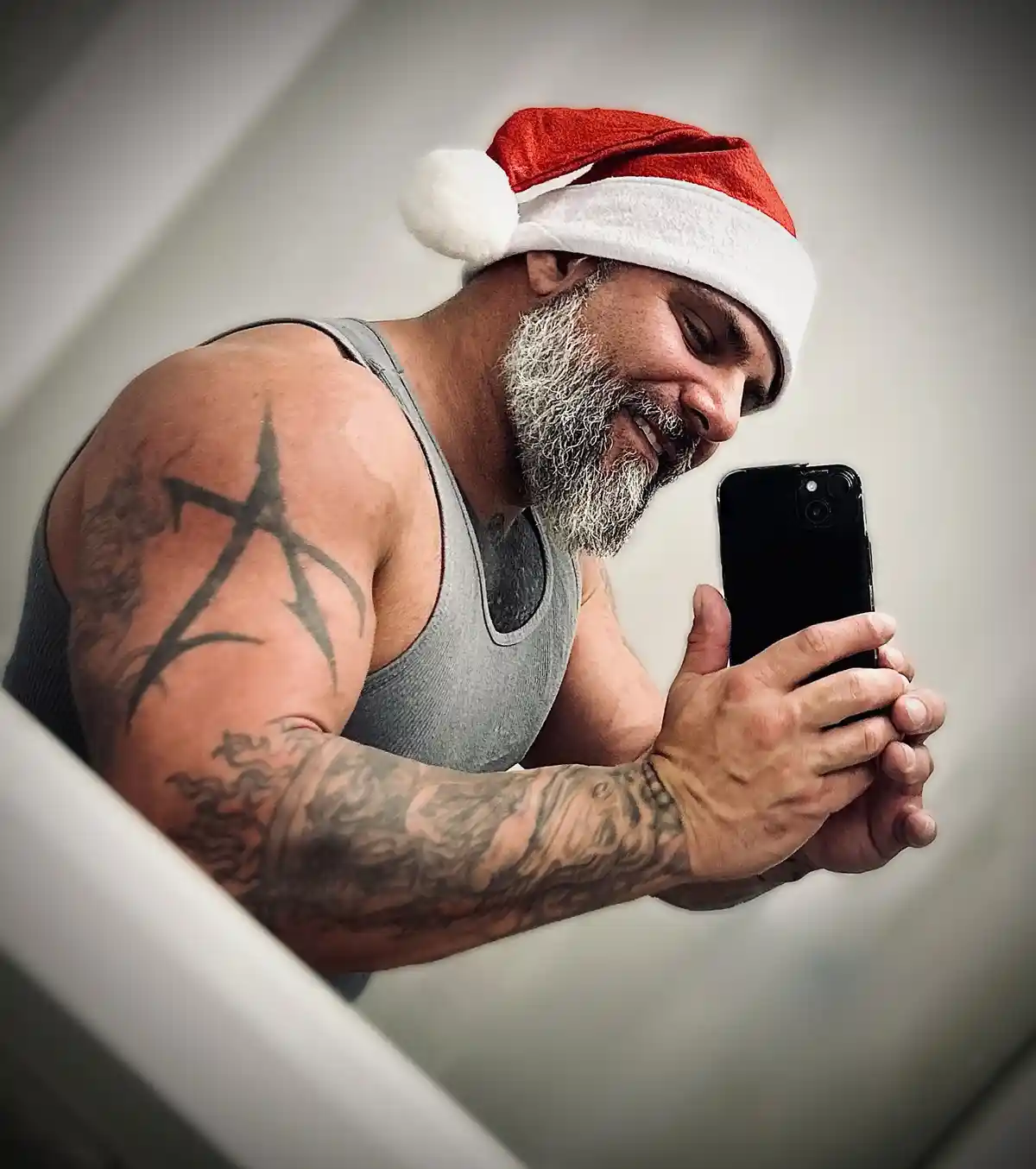 Sending warm Christmas wishes from Maryland!