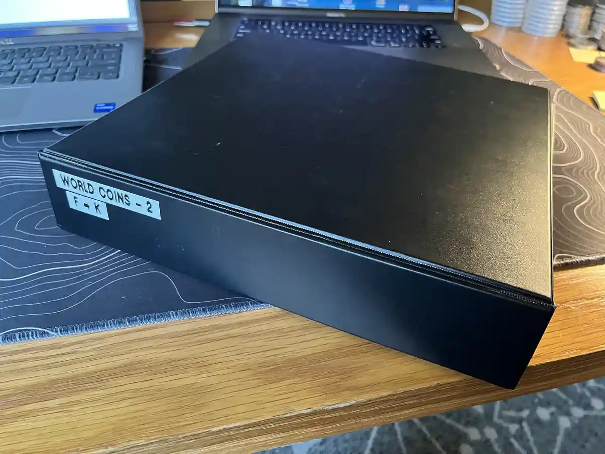 Creative DIY coin binders that you can make yourself