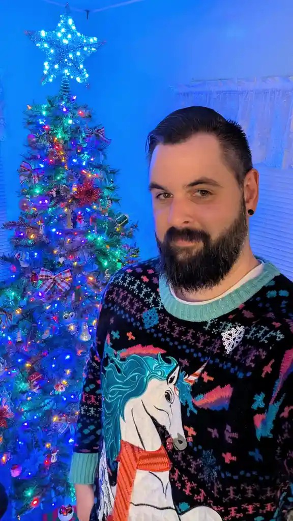 Where's the Tag for 'Beautiful Christmas Sweaters'?